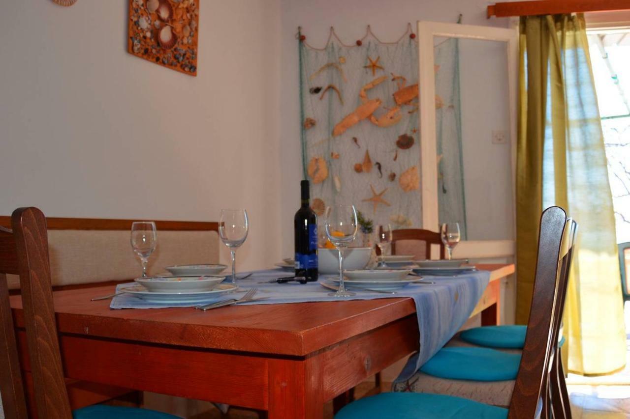 Lukovo Šugarje Holiday House Maretta - Apartment No 1 מראה חיצוני תמונה